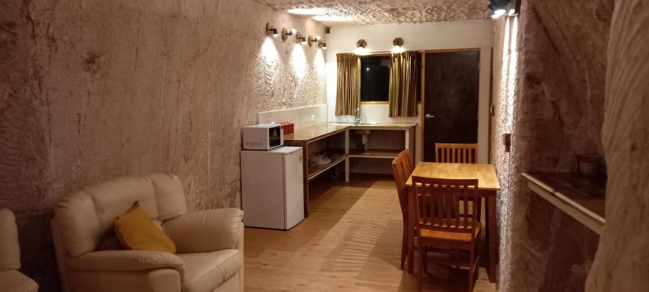 Venushill B+B Coober Pedy Eksteriør bilde